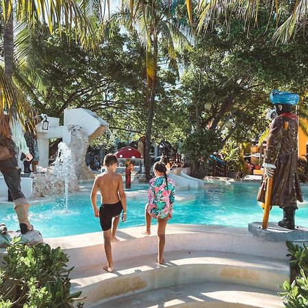 Hotel Oasis Palm Cancún Zewnętrze zdjęcie