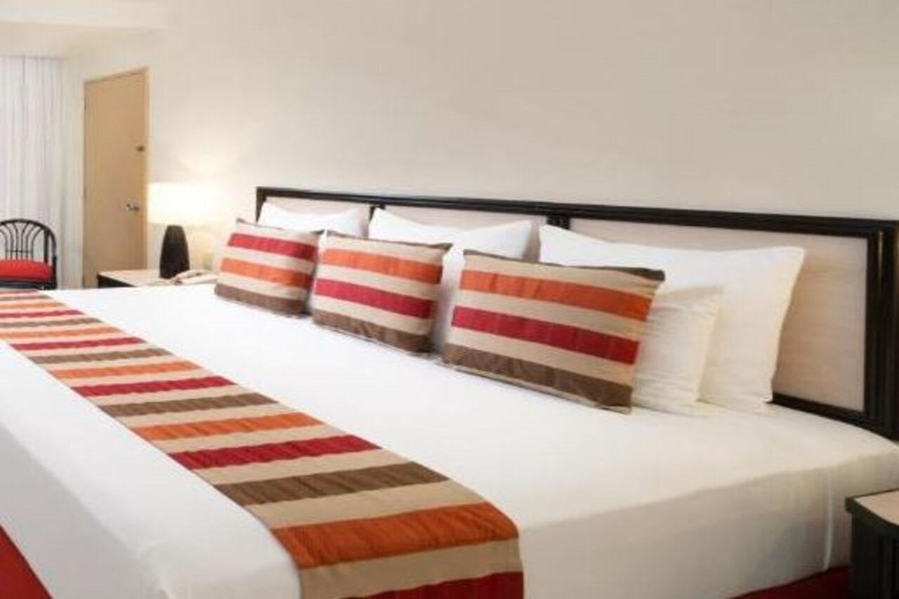 Hotel Oasis Palm Cancún Zewnętrze zdjęcie