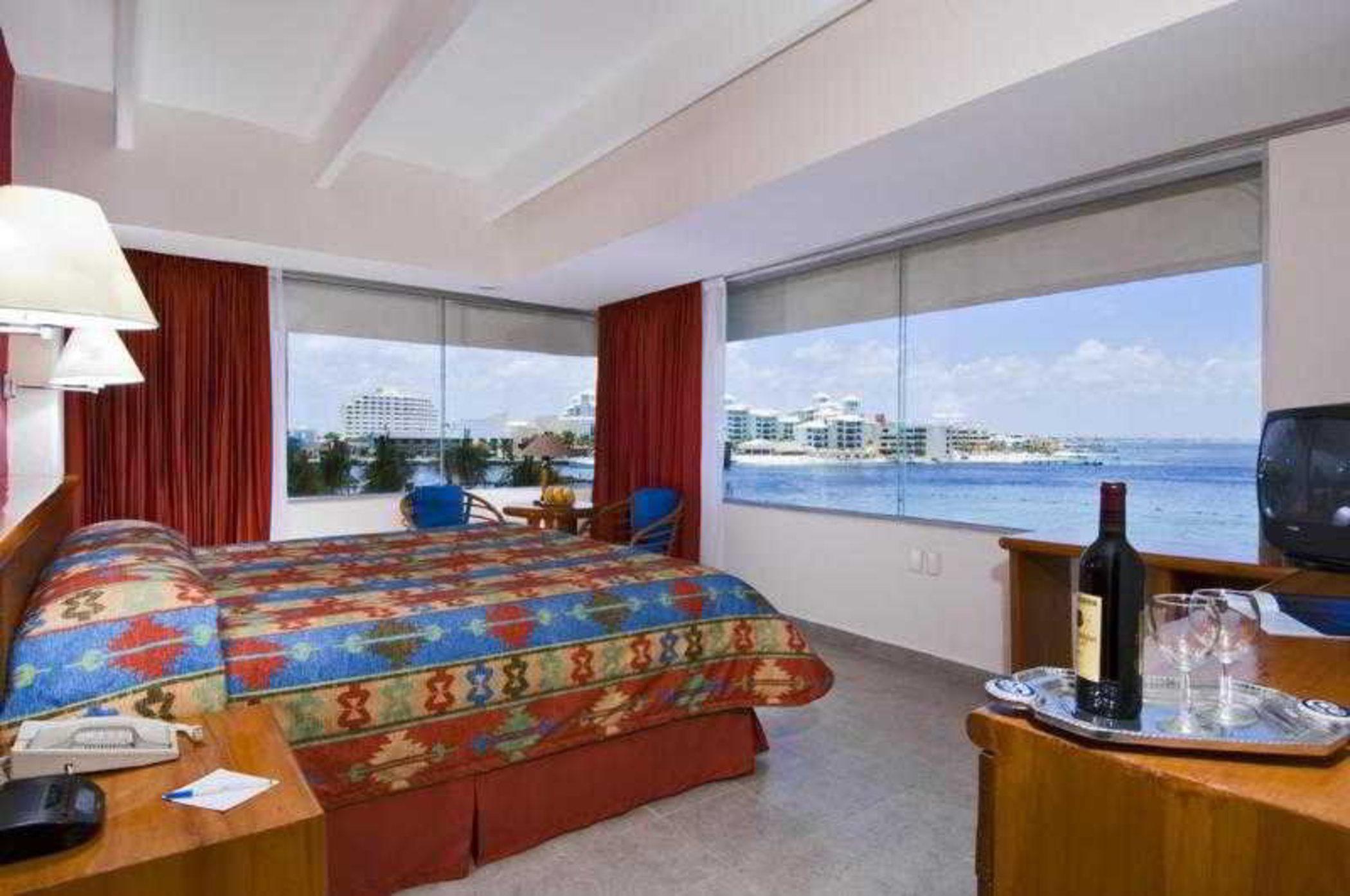 Hotel Oasis Palm Cancún Zewnętrze zdjęcie