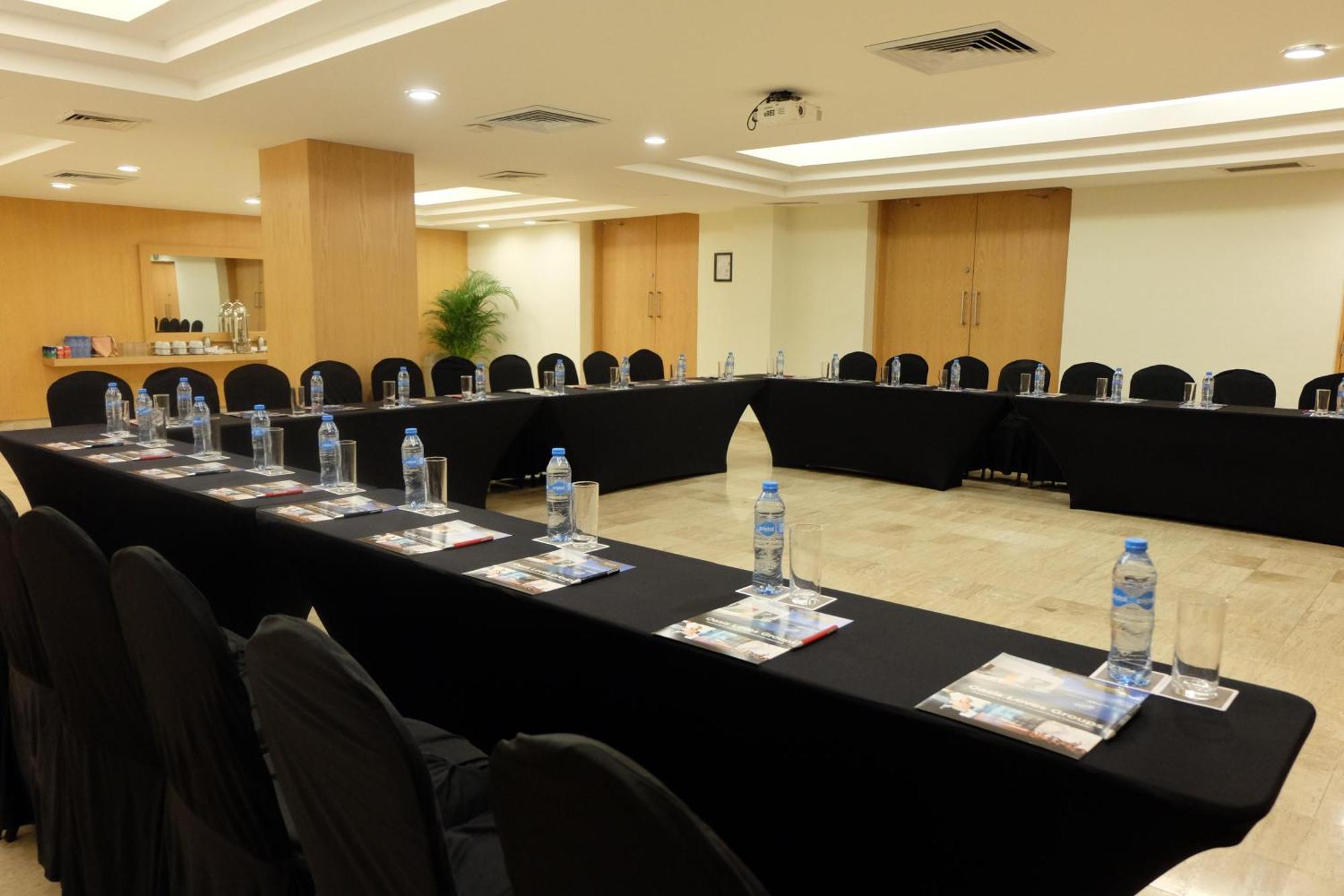 Hotel Oasis Palm Cancún Zewnętrze zdjęcie