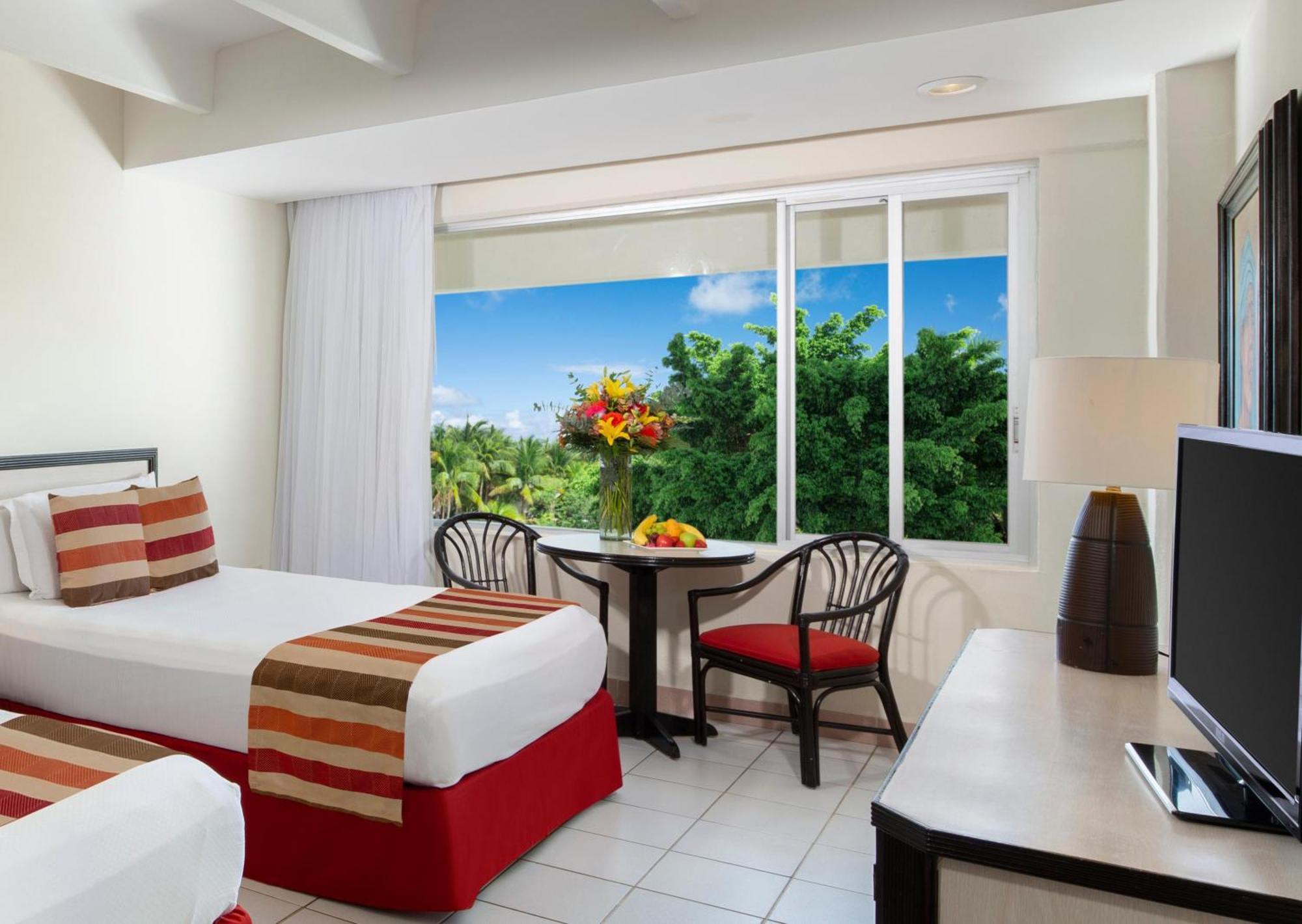 Hotel Oasis Palm Cancún Zewnętrze zdjęcie