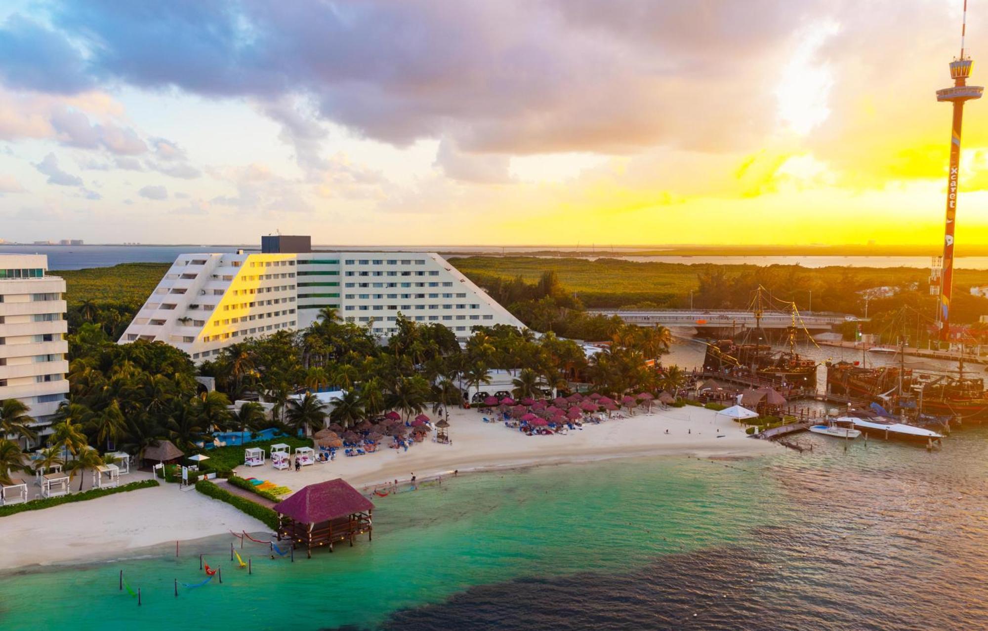 Hotel Oasis Palm Cancún Zewnętrze zdjęcie