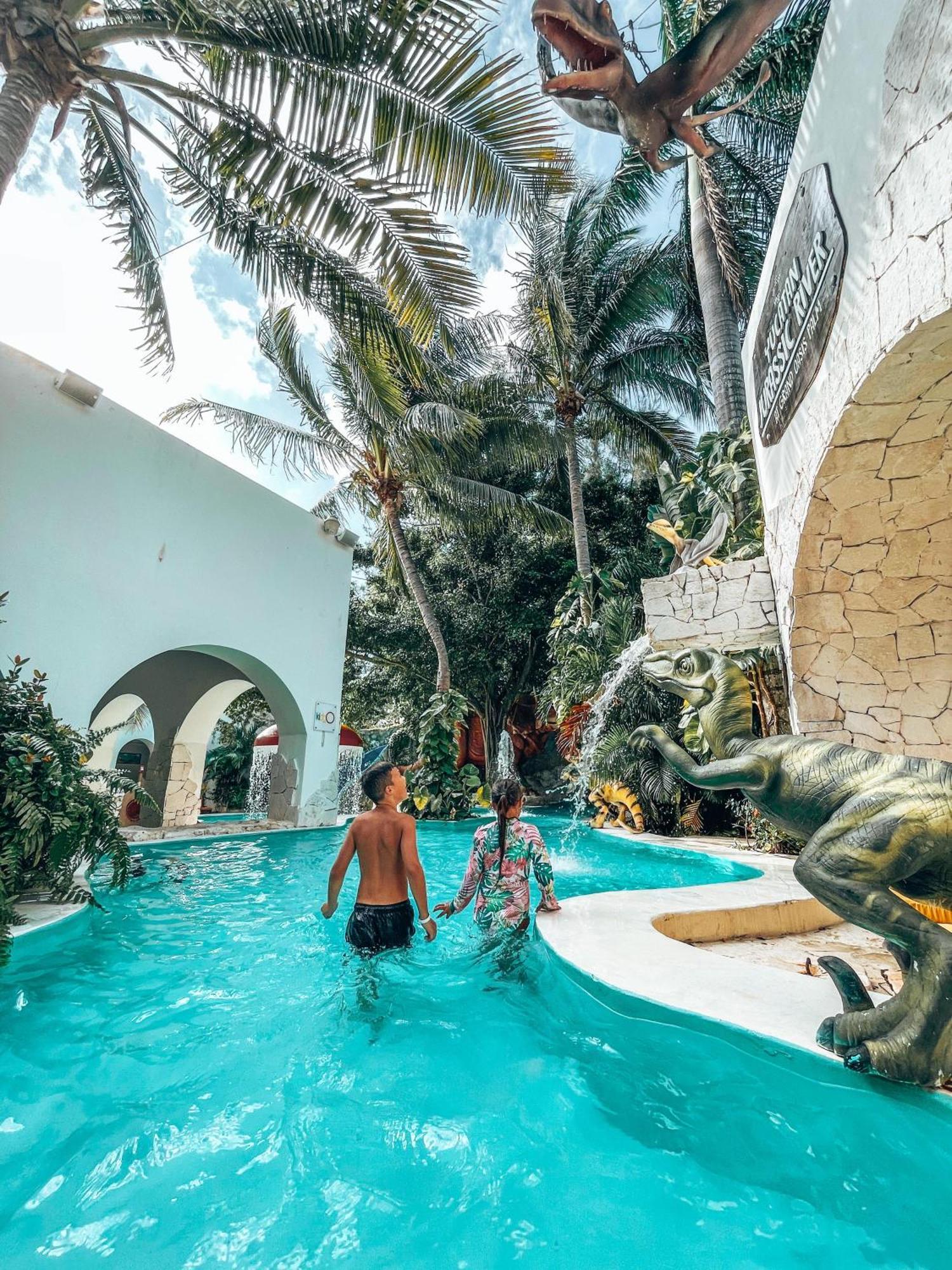 Hotel Oasis Palm Cancún Zewnętrze zdjęcie